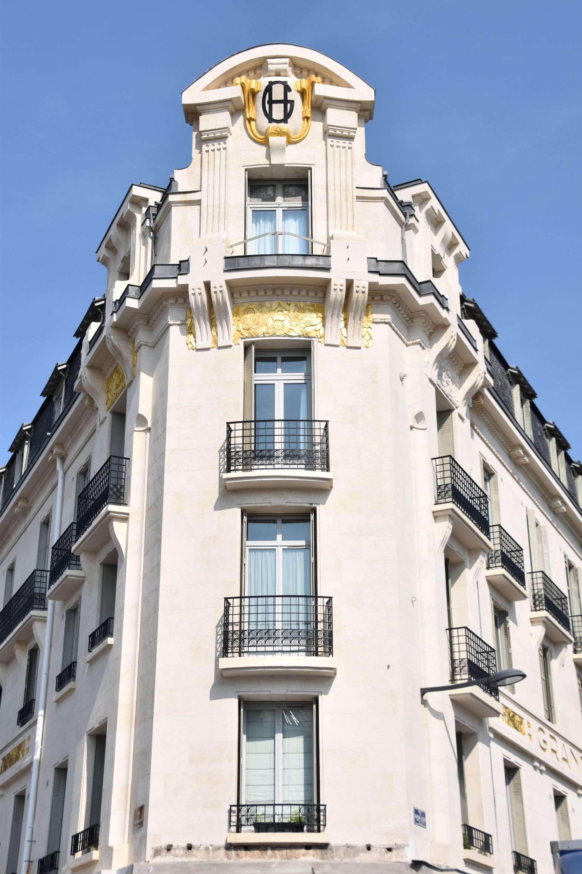 Le Grand Hotel Tours Extérieur photo