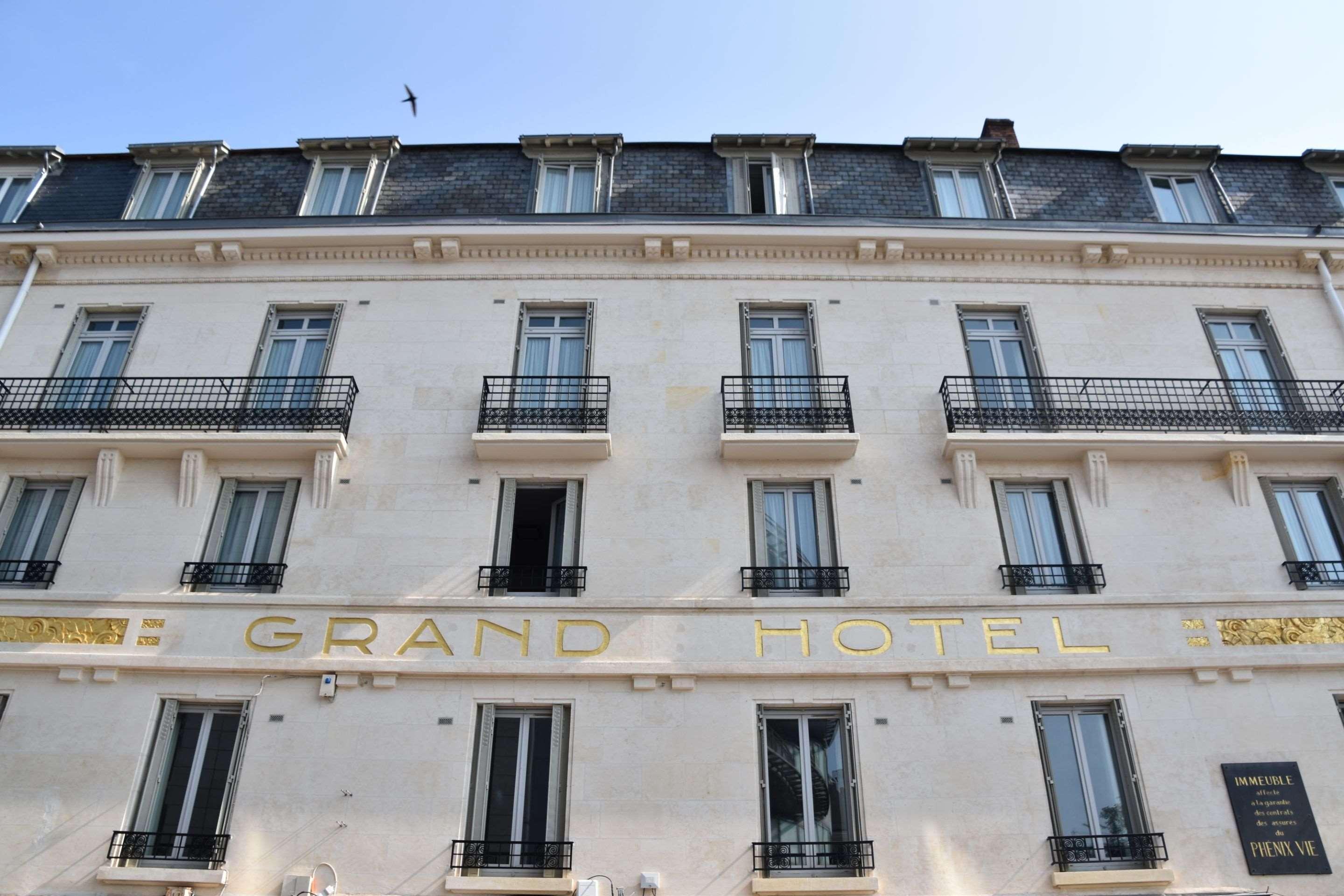 Le Grand Hotel Tours Extérieur photo