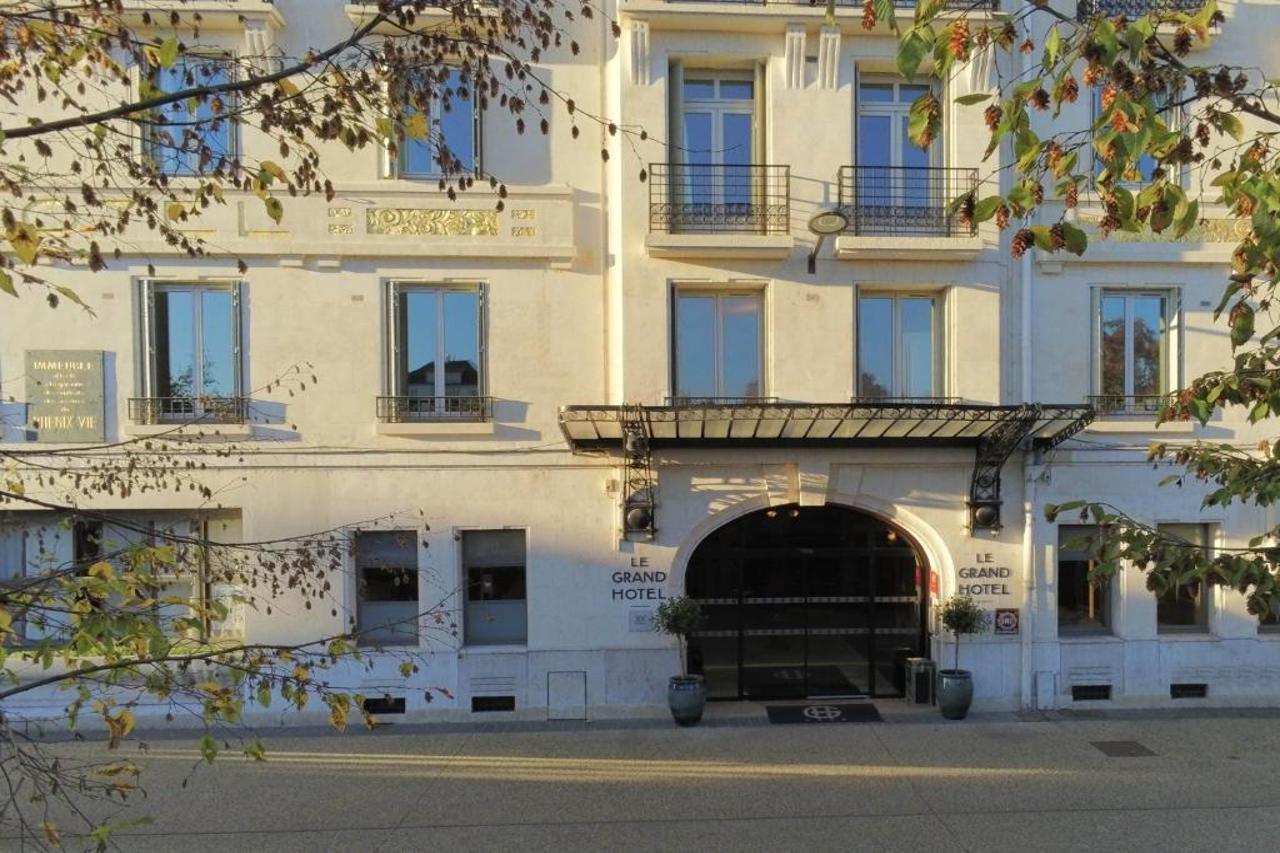 Le Grand Hotel Tours Extérieur photo